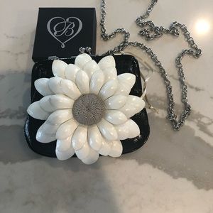 Brighton flower purse